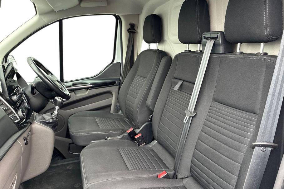 Used FORD TRANSIT CUSTOM SV71XDZ 10