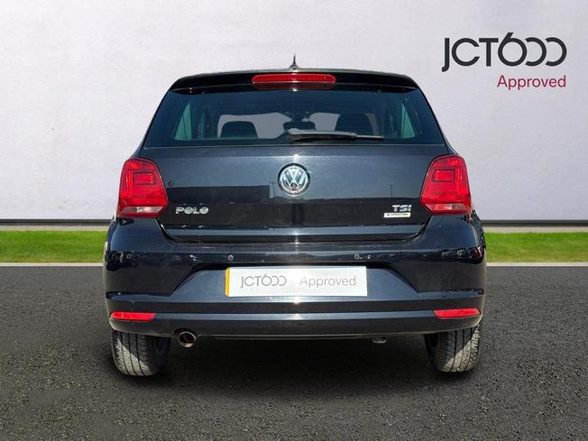 VOLKSWAGEN Polo Photo 7