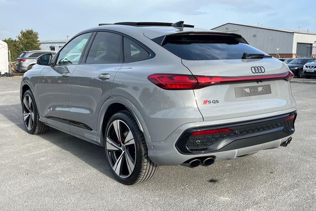 AUDI  SQ5 Sportback Photo 24