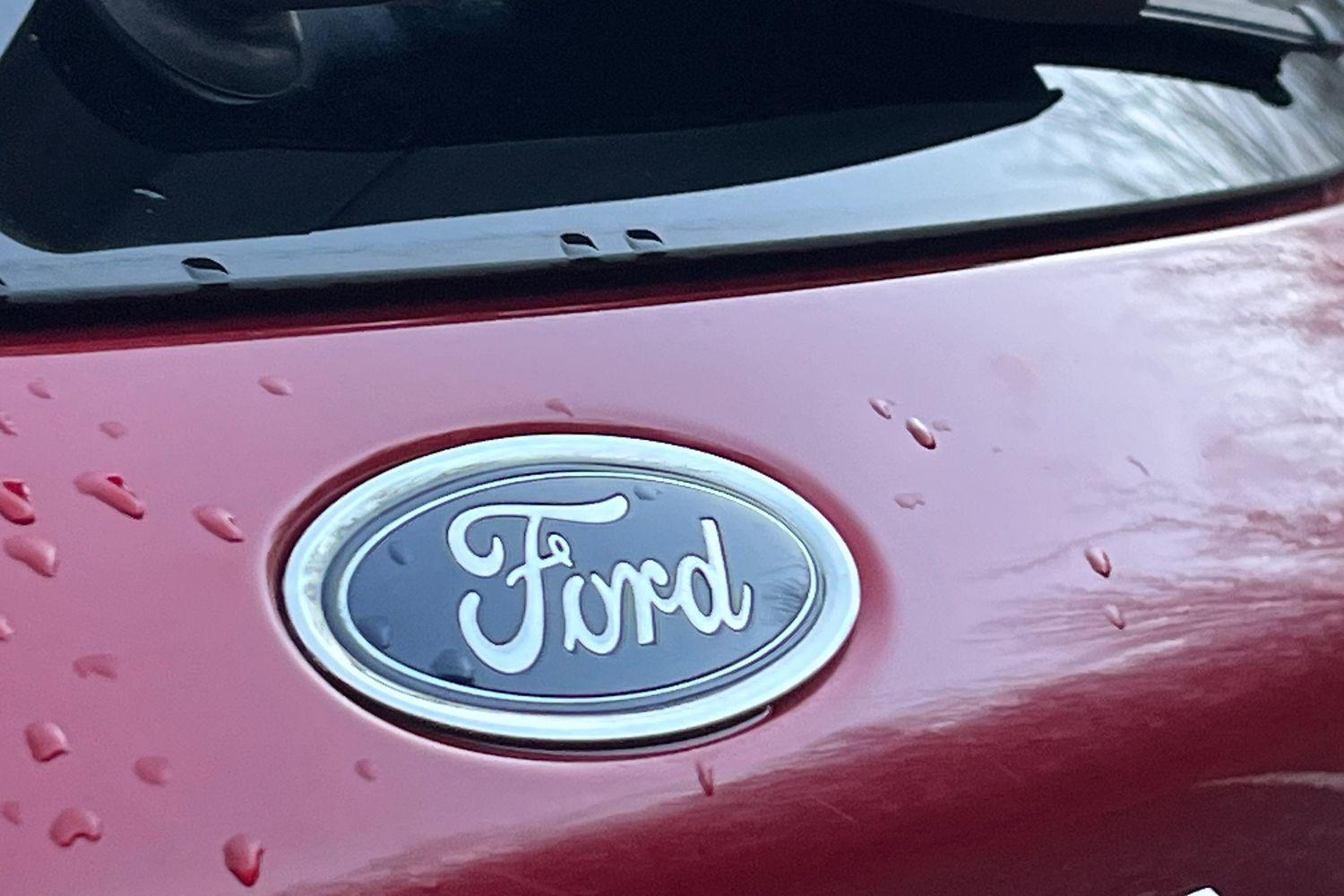 Ford FOCUS Photo 39