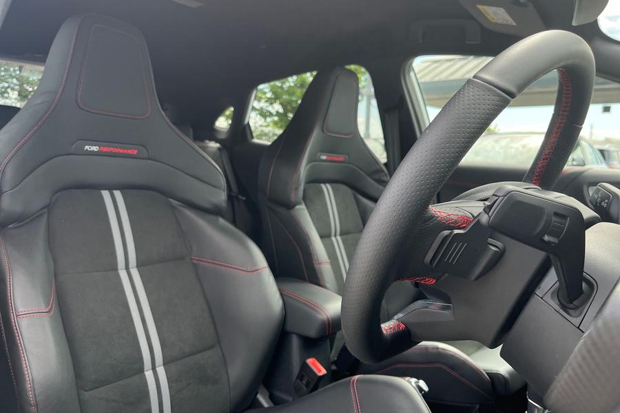 Ford Puma Photo autoimg-053ad57be4b1e2e53a8402fe4d89f9235cda4999.jpg