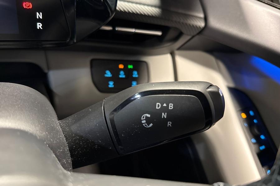 Ford Explorer Photo autoimg-054100854c7180df501b39dc2b331a96014b376a.jpg