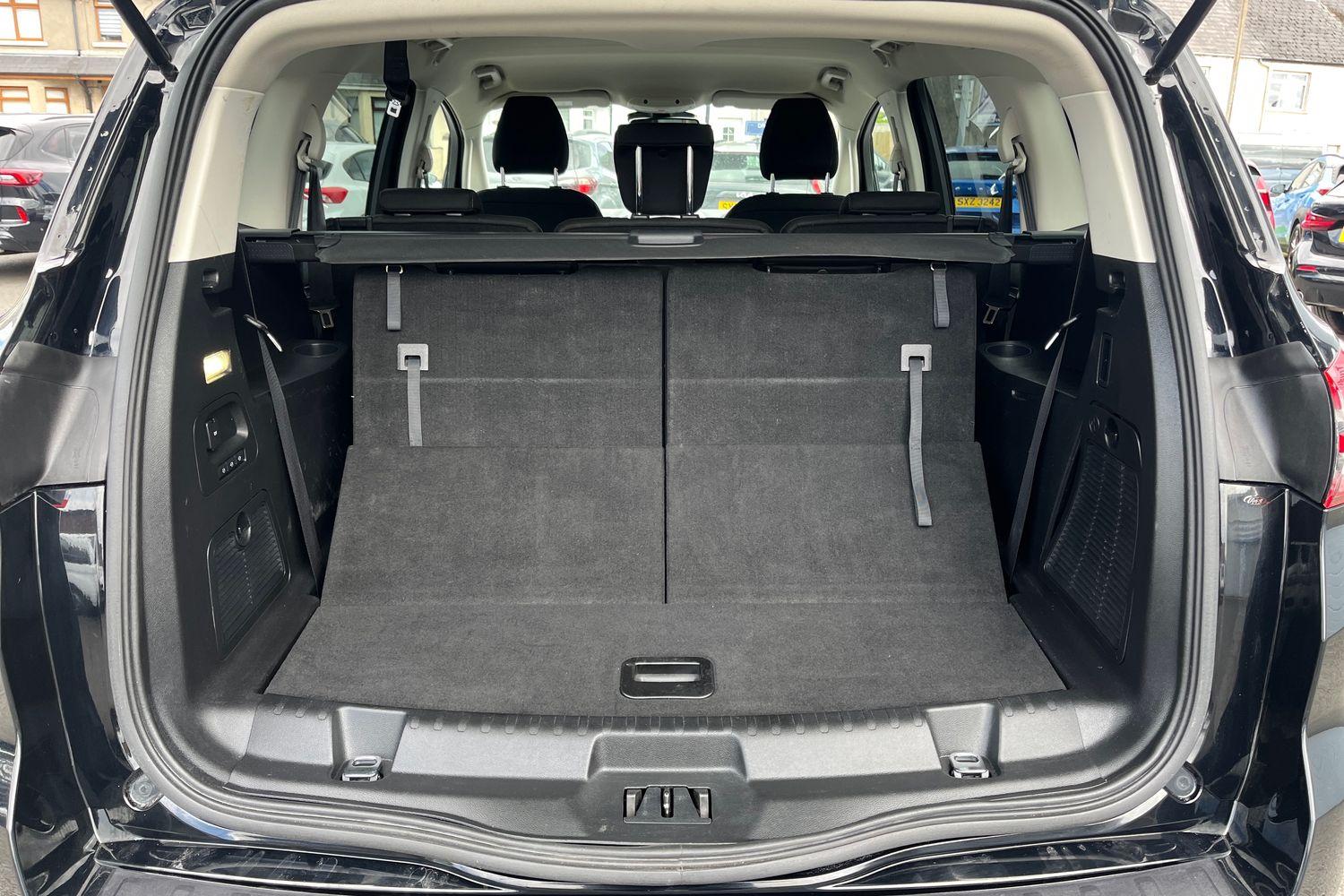 Ford S-MAX Photo 20