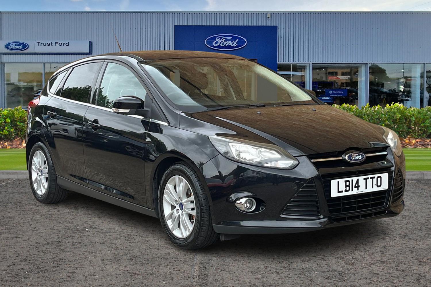 Ford Focus Photo 0