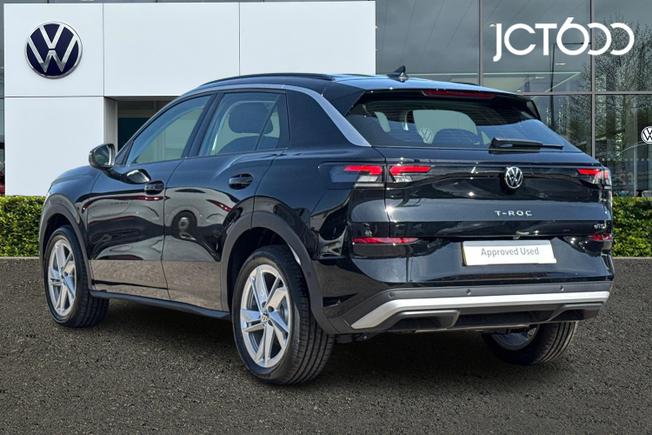 VOLKSWAGEN T-Roc Photo 3