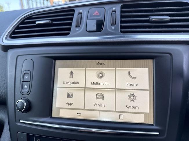 RENAULT Kadjar Photo 35