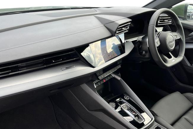 AUDI A3 Photo 2