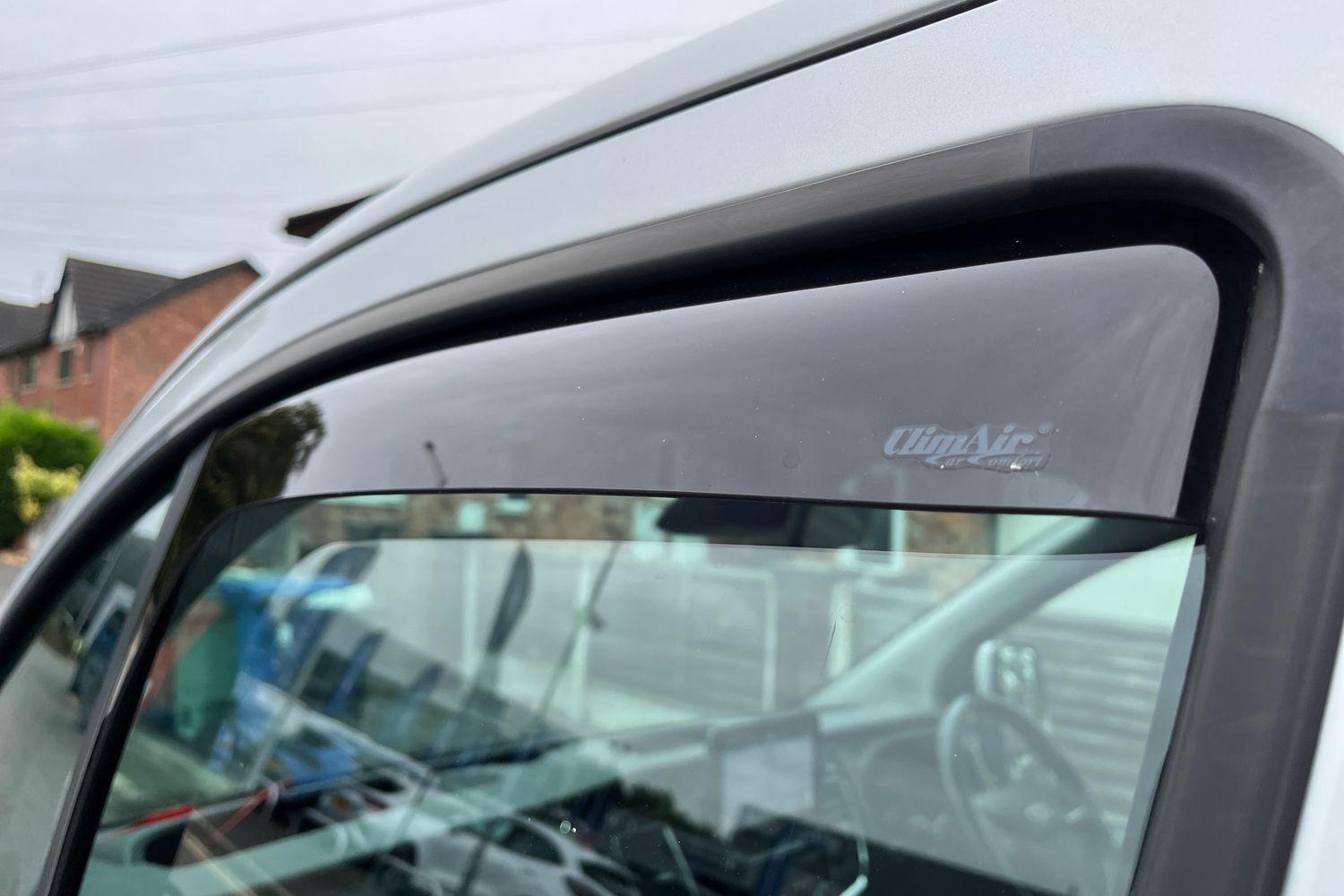 Ford TRANSIT CUSTOM Photo 8
