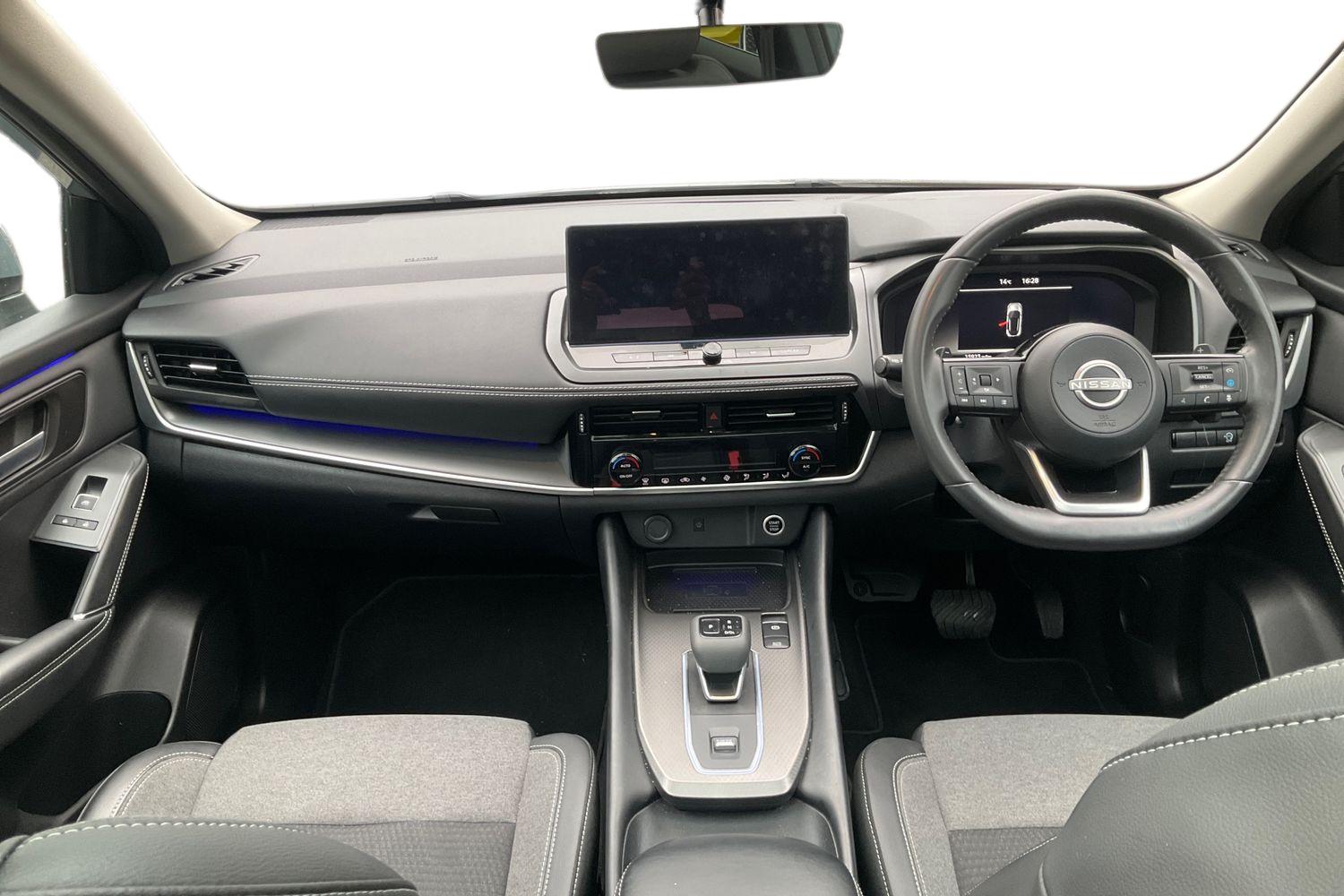Nissan QASHQAI Photo 9