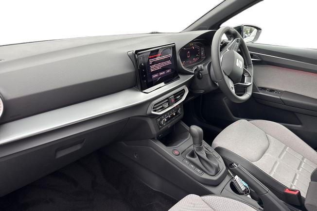 SEAT Arona Photo 2