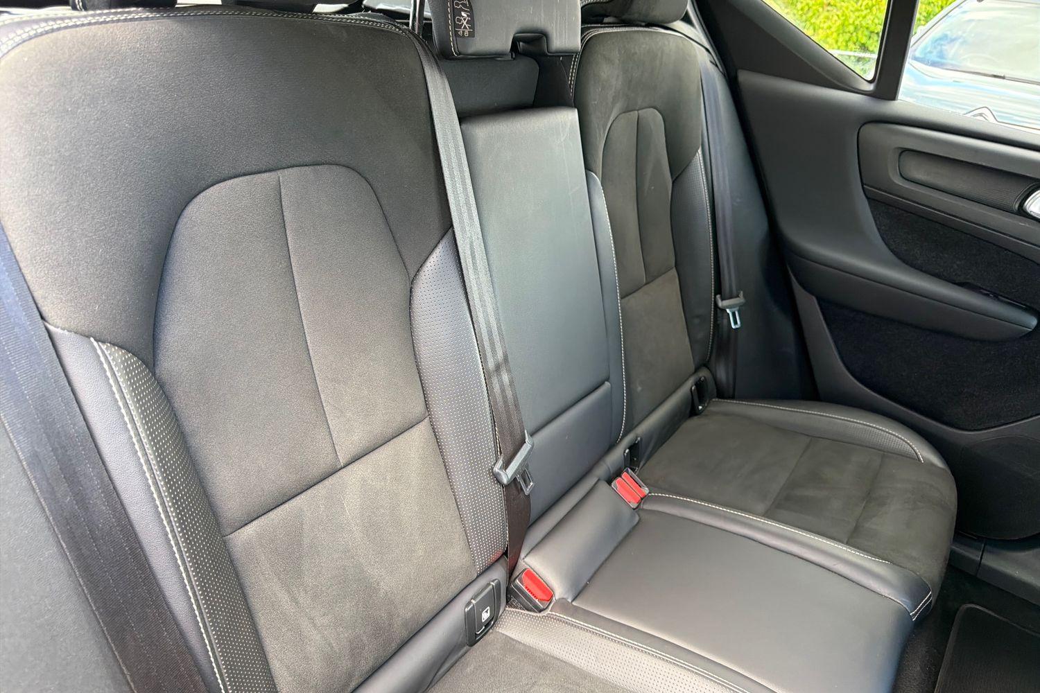 Volvo XC40 Photo 19