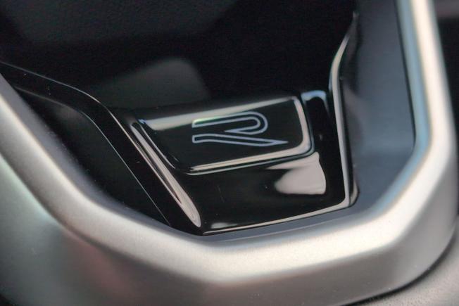 VOLKSWAGEN Tiguan Photo 33