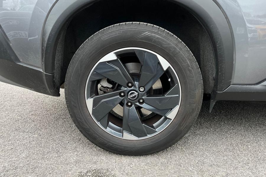 Nissan X-Trail Photo autoimg-057141af4efe4b02203b41cc11760b924fa72574.jpg