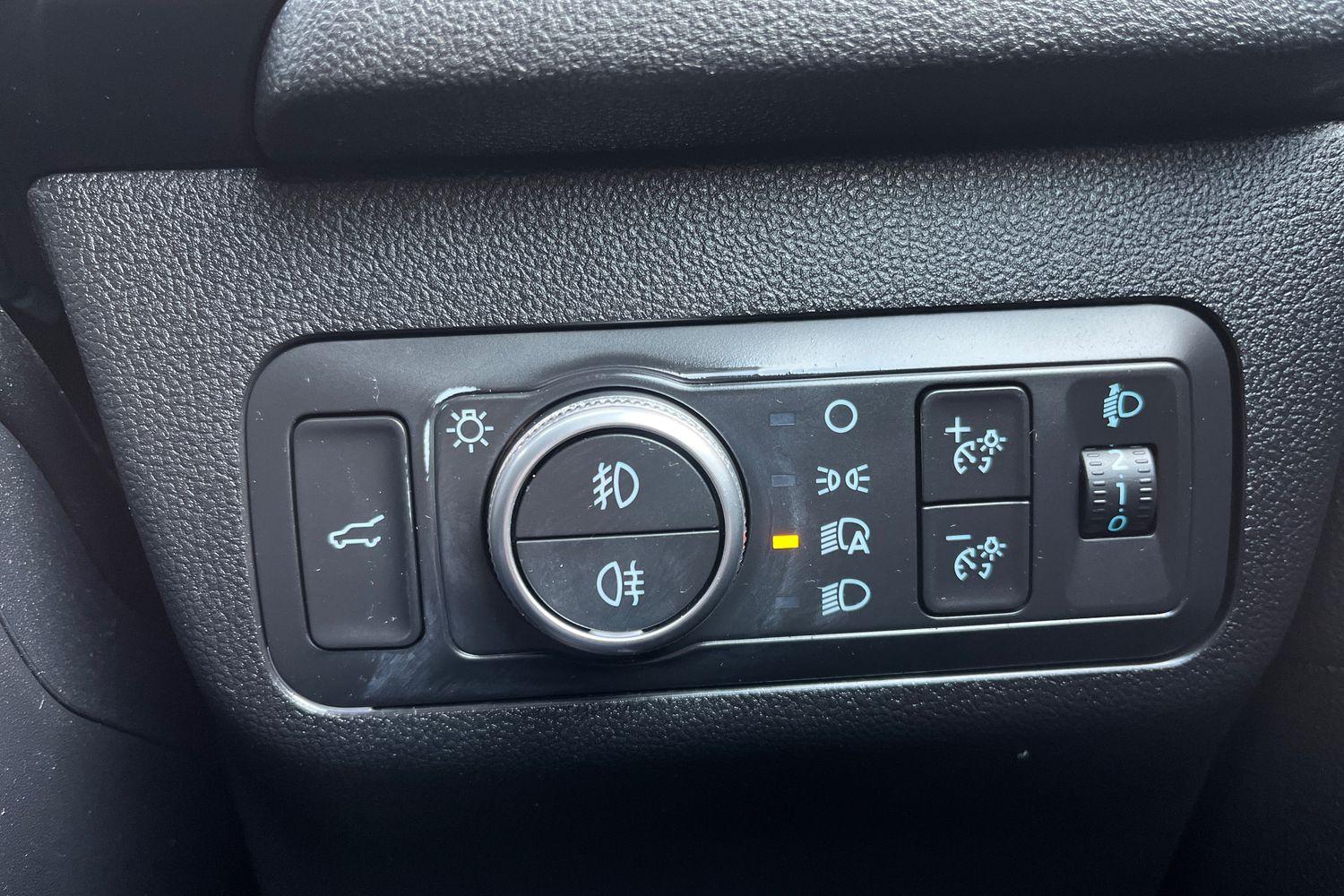 Ford KUGA Photo 23