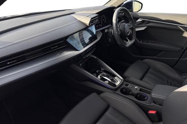 AUDI A3 Photo 2
