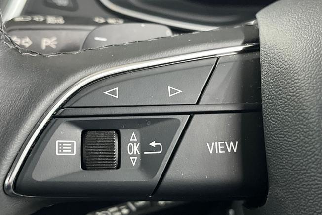 AUDI Q5 Photo 16