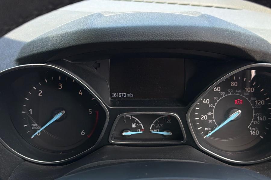 Ford KUGA Photo autoimg-0580057920659f67848c1ef5bed9e89b604ca6c7.jpg