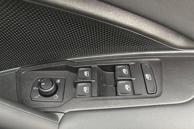 Volkswagen  Tiguan  Photo 29