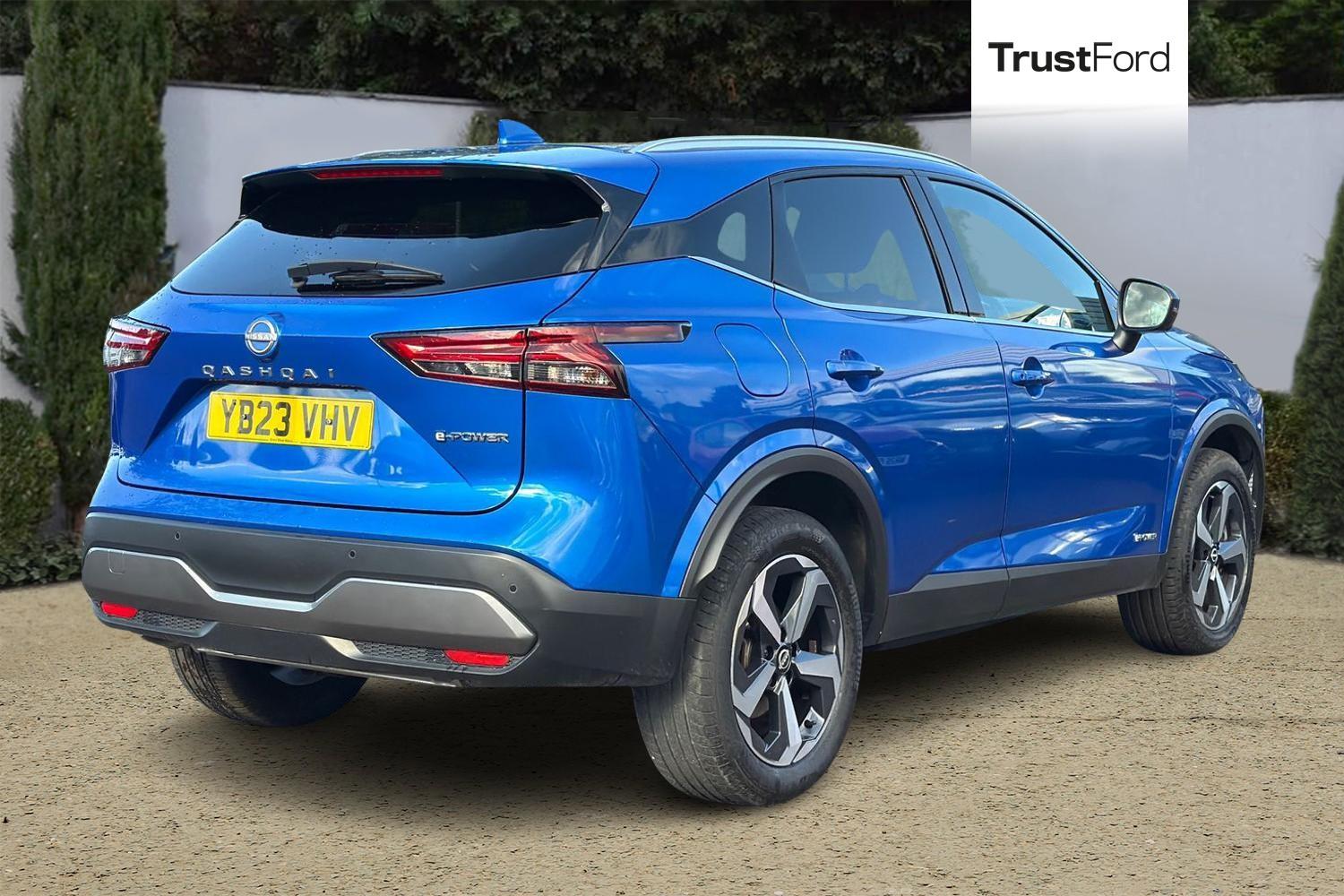 Nissan QASHQAI Photo 3