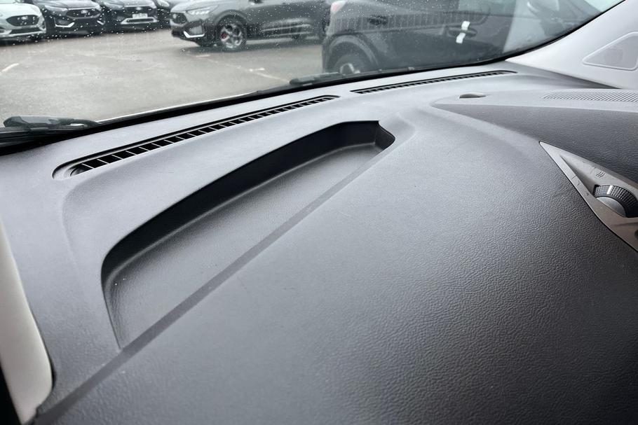 Used Ford TRANSIT COURIER LM72TWZ 22