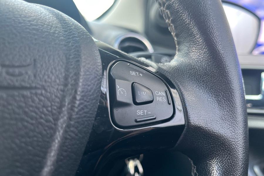 Ford KA+ Photo autoimg-058e1264f2a5e32f2c7cd0725bda688e80027c35.jpg