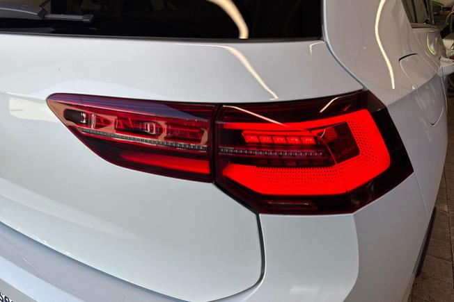 VOLKSWAGEN Golf Photo 18