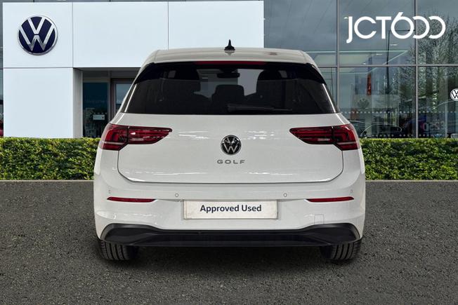 VOLKSWAGEN Golf Photo 7