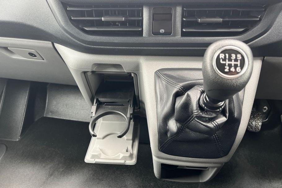 Used Ford TRANSIT CUSTOM LF24VHJ 16
