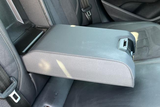 AUDI A4 Photo 39