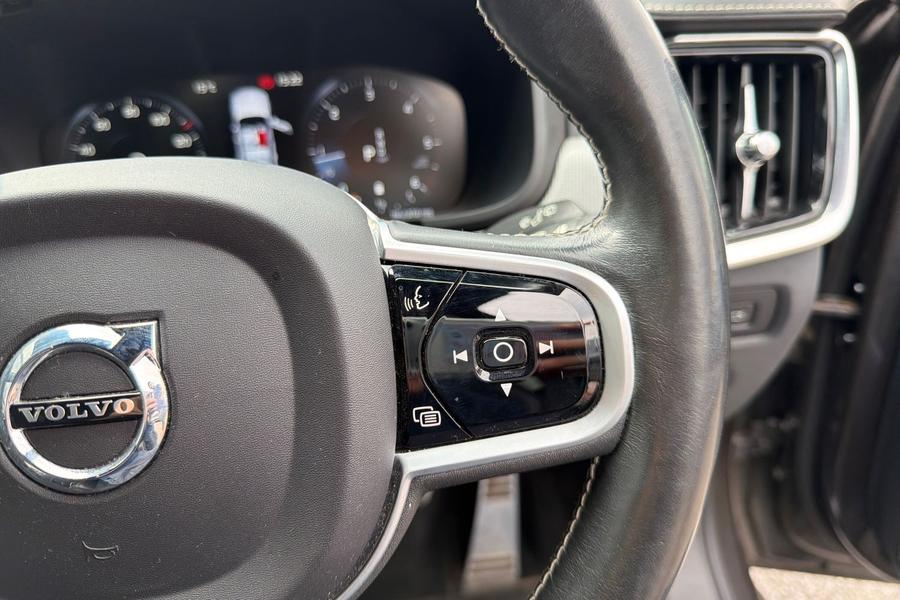 Volvo V90 Photo autoimg-059b58891d9daf599fbc4244f089b7c5a83f23e1.jpg