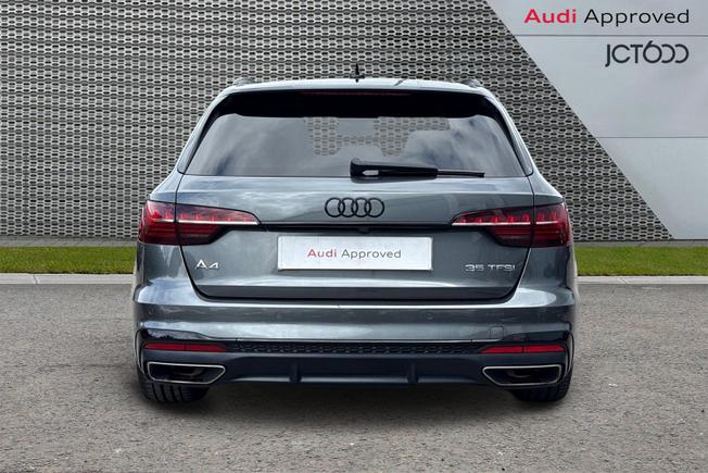 AUDI A4 Avant Photo 7