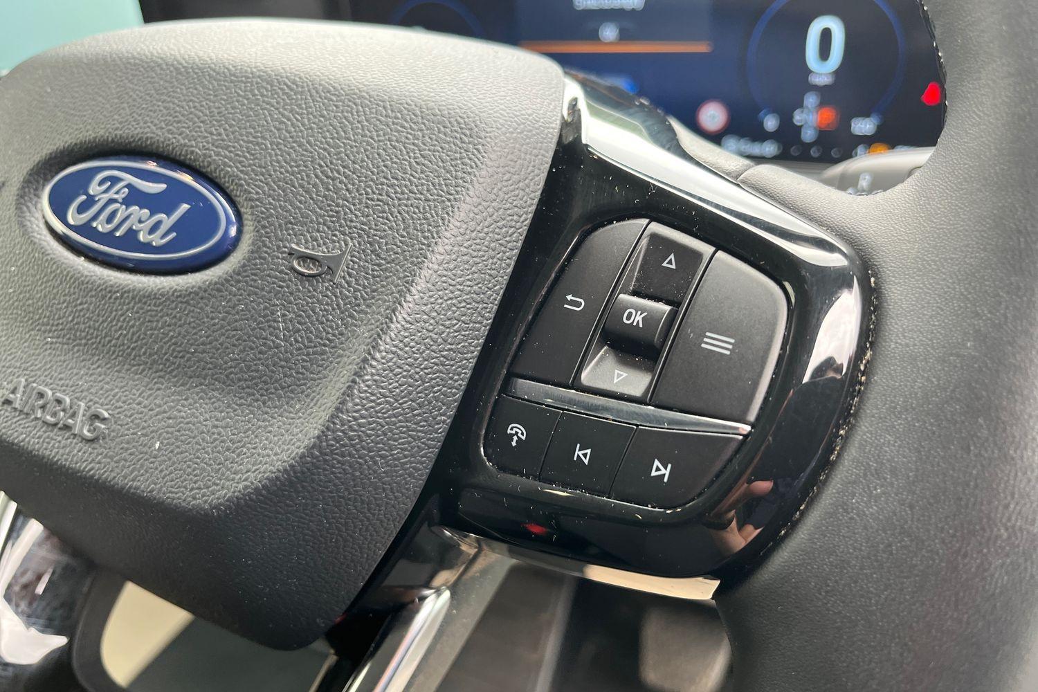 Ford TRANSIT CUSTOM Photo 33