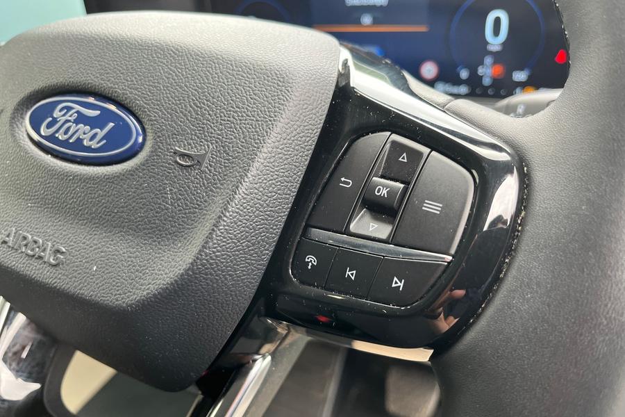Ford TRANSIT CUSTOM Photo autoimg-059e630cd1a41e8269c381cda0eabb944cf54961.jpg