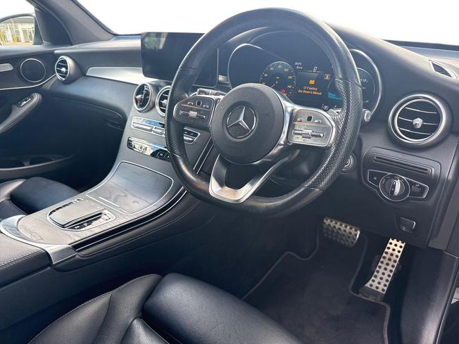 MERCEDES-BENZ GLC Photo 6