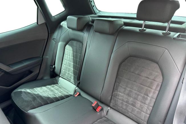 SEAT Arona Photo 9