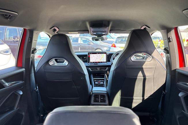 VOLKSWAGEN Tiguan Photo 42