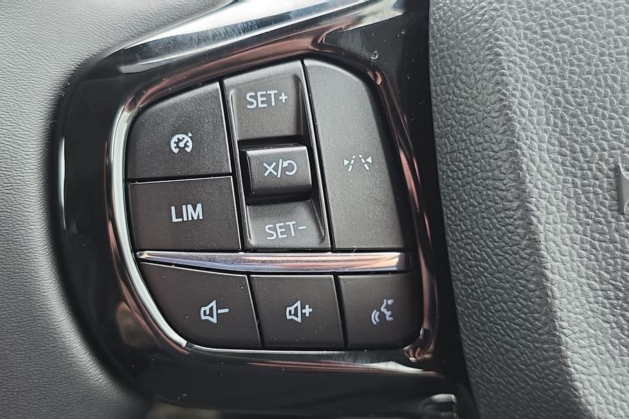 Used FORD TRANSIT CUSTOM WV75ZKH 33