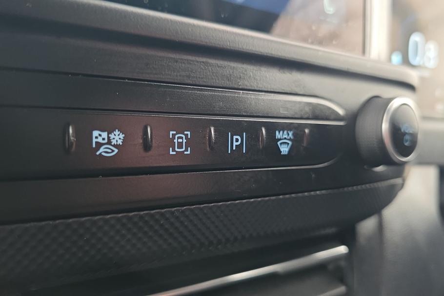 Used FORD TRANSIT CUSTOM WN75AUU 34