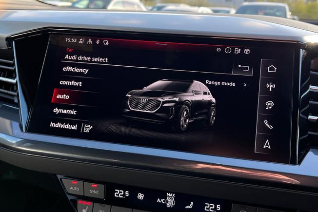 AUDI Q4 E-Tron Photo 30