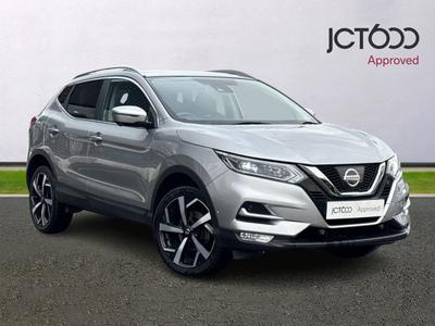 2018 NISSAN Qashqai 1.6 dCi Tekna SUV 5dr Diesel Manual Euro 6 (s/s) (130 ps) at JCT600