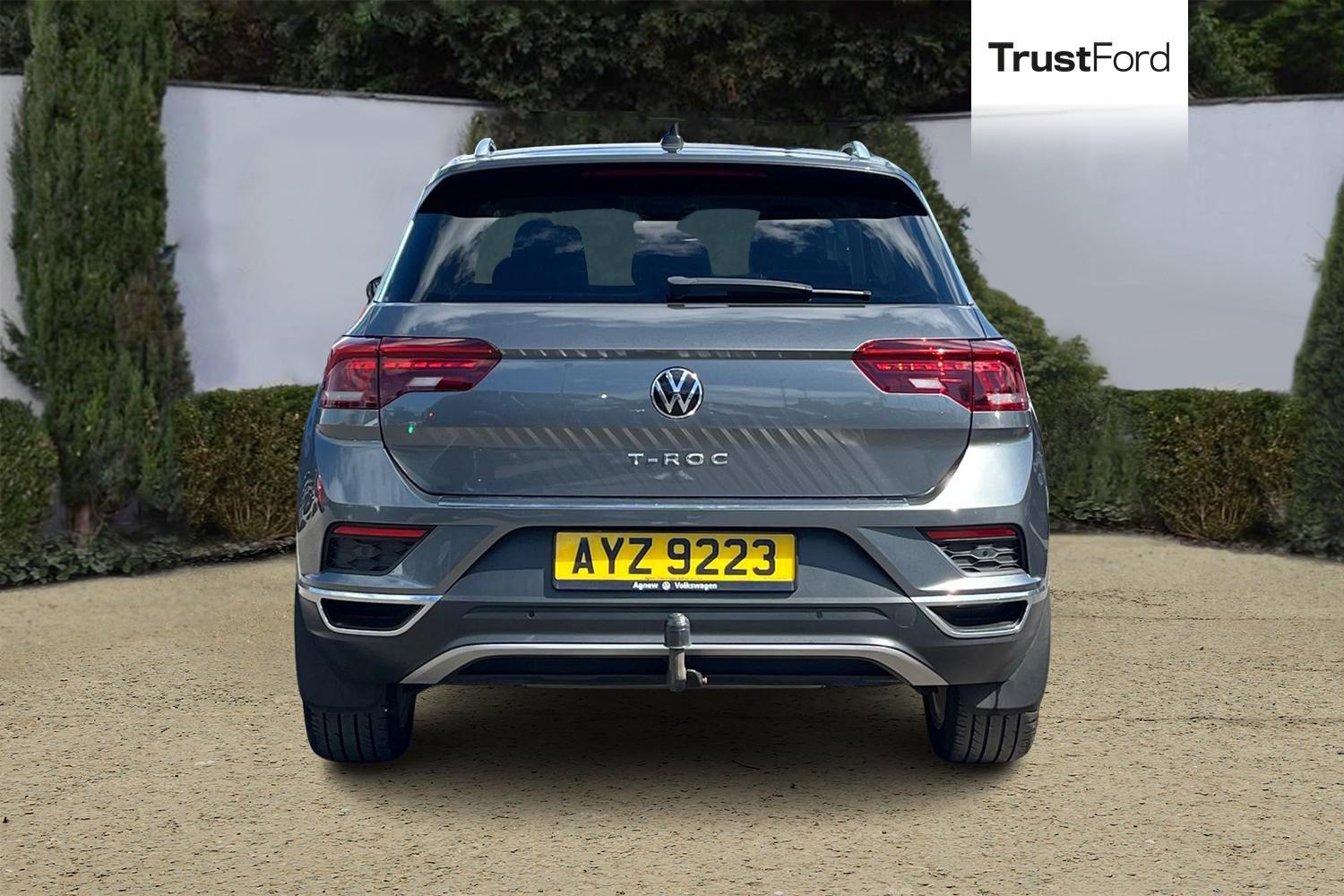 Volkswagen T-ROC Photo 6