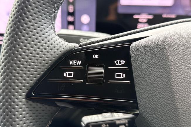 AUDI A6 e-tron Avant Photo 16