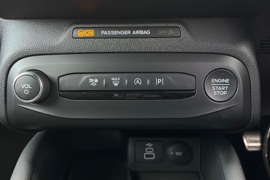 Ford FOCUS Photo autoimg-05ba5c6eadbab7b311d060c44ecd854aa61e601f.jpg