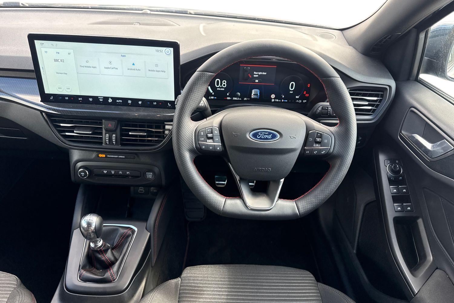 Ford FOCUS Photo 10