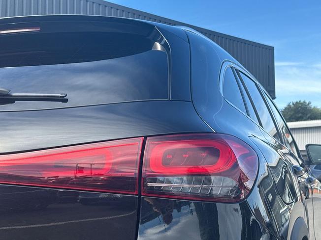 MERCEDES-BENZ Eqa Photo 18