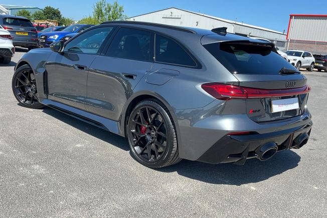AUDI RS5 Avant Photo 27