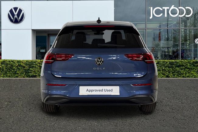 Volkswagen Golf Photo 7