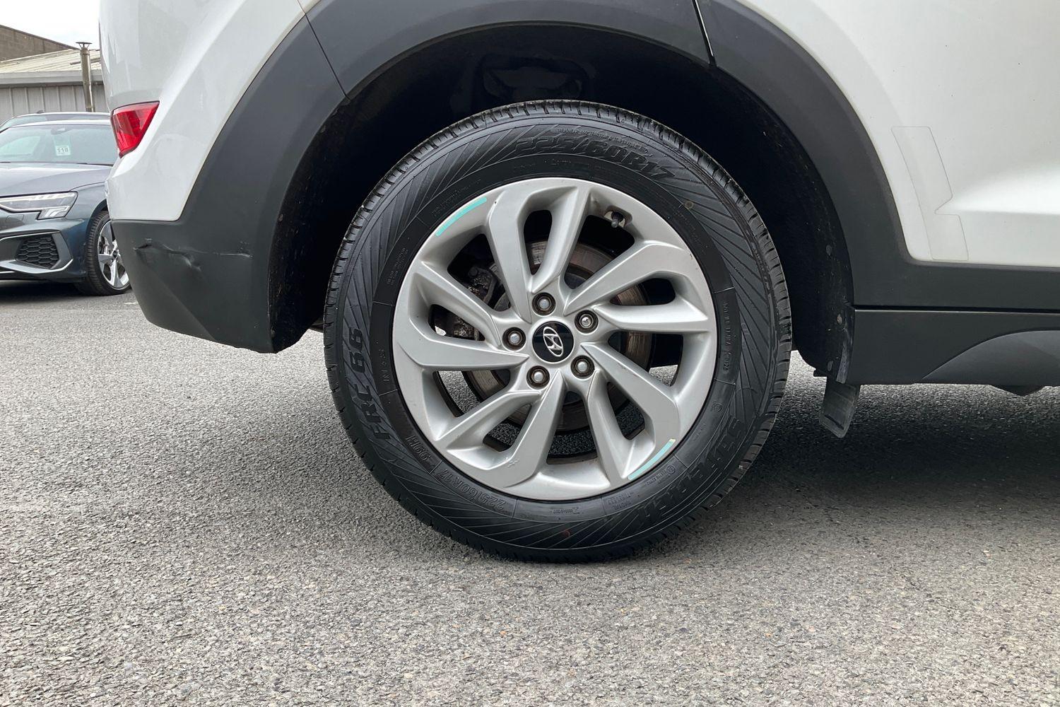 Hyundai TUCSON Photo 7
