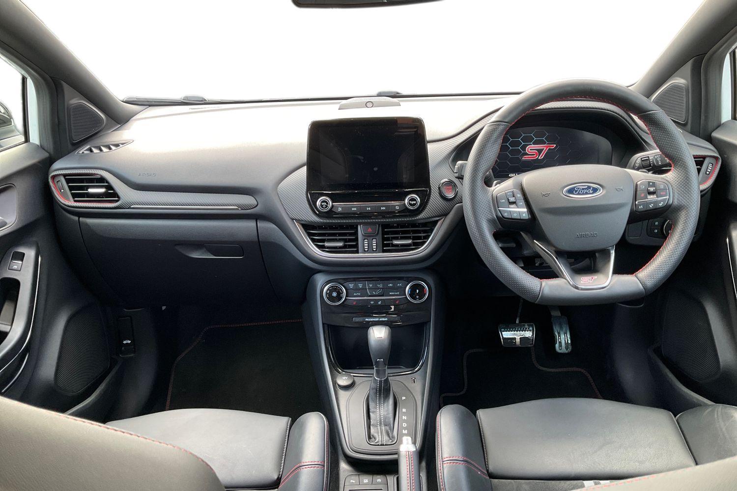 Ford PUMA Photo 9