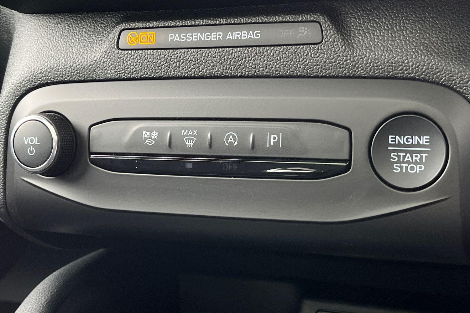 Ford Focus Photo 32